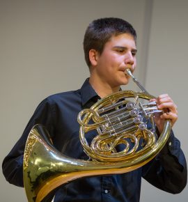 Naš učenik nastupao na Svečanoj akademiji o 15. godišnjici osnutka Katoličke gimnazije