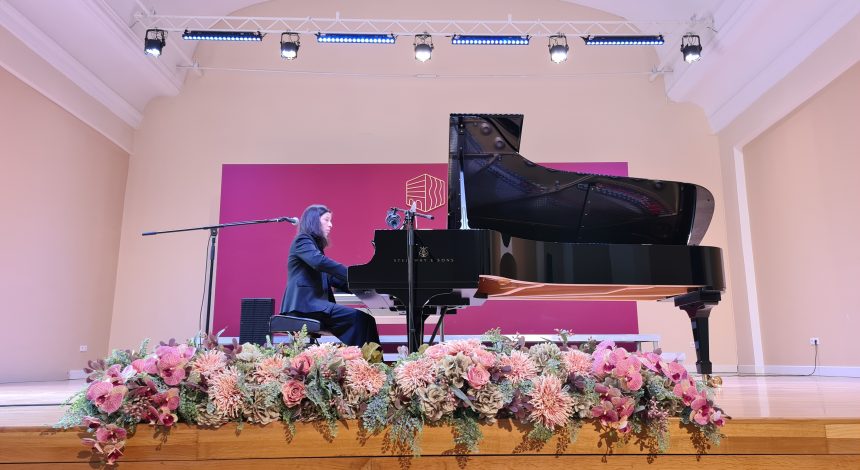 Mia Elezović održala koncert u našoj školi