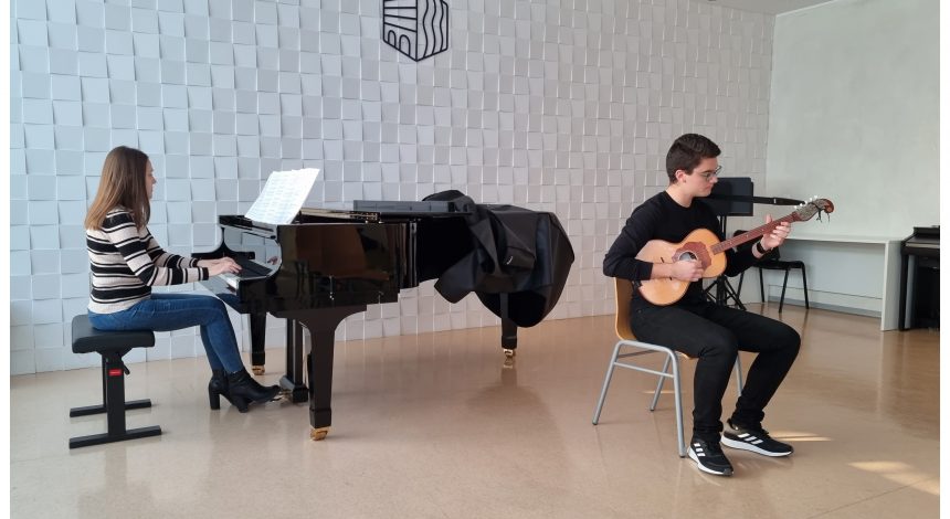 FOTO VIJESTI – Održana je Odjelna produkcija tamburaša