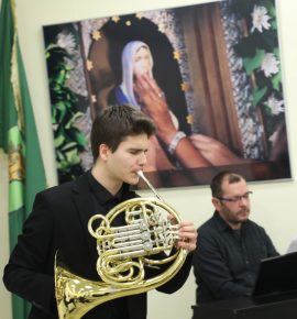 Naši učenici nastupali na otvorenju izložbe u Pleternici