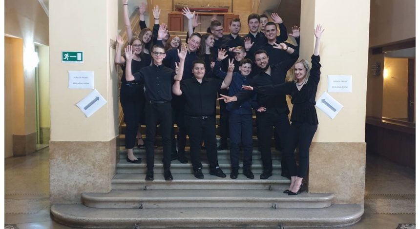 IMG-34af984bc029ef9a97d060b2eee77ff8-V Naši učenici sudjelovali na 45. međunarodnim susretima harmonikaša u Puli