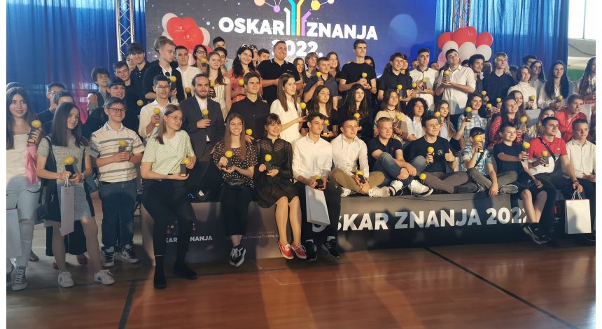 IMG_20220614_131512 Naši učenici osvojili Oskare znanja