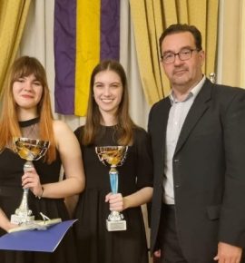 Odličan uspjeh naših klaviristica na Međunarodnom natjecanju glazbene mladeži