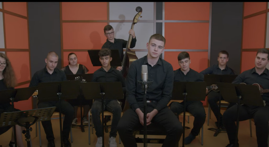 Poslušajte izvedbe našeg Tamburaškog noneta i solista