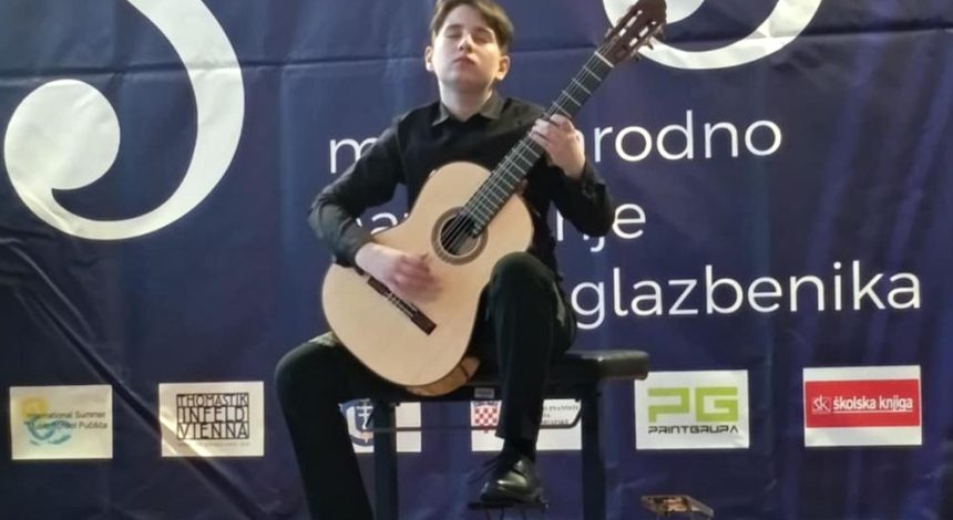 Izvrsni rezultati gitarista na Međunarodnom natjecanju Sonus op. 9