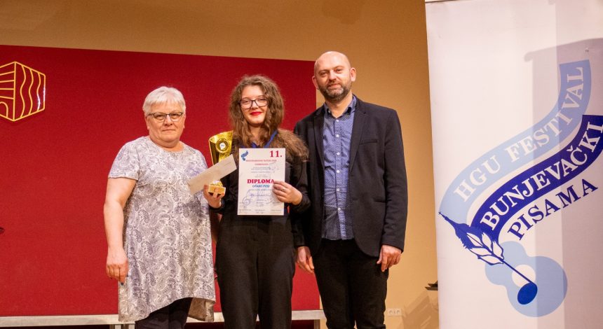 Naša učenica Antea Glavaš osvojila apsolutnih 100 bodova i Grand Prix na Međunarodnom natjecanju tamburaša
