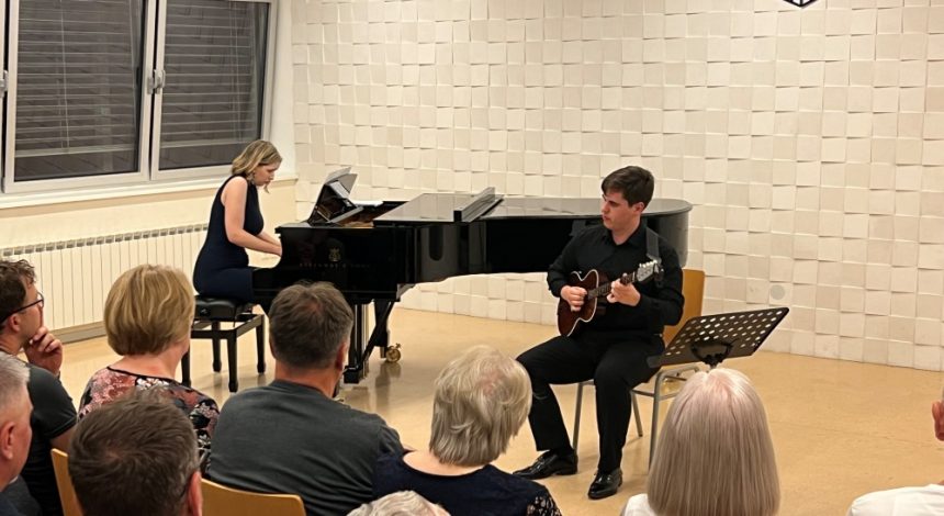 smanjenoIMG_8116 Koncert – Nikola Vilus, brač i Petra Kukavica, klavir