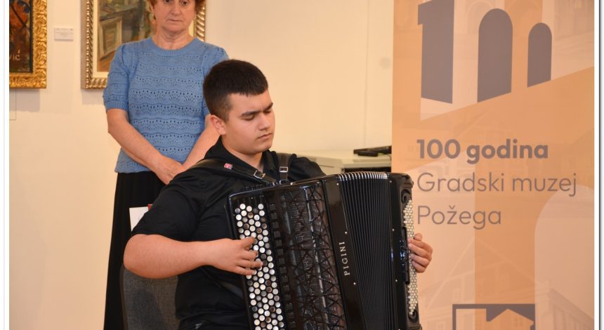 Nastup našeg učenika na otvorenju izložbe Otisak duše – slike iz Zbirke Bauer