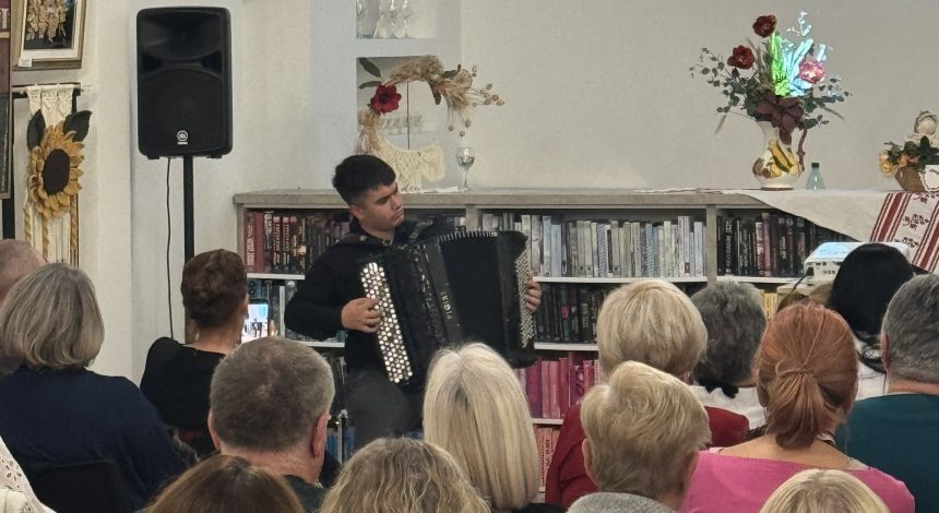 Nastup našeg učenika na literarno-glazbenoj manifestaciji “Ajmo ikavicom”