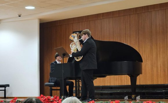 IMG-20251217-WA0027 Nastup naših učenika Vice Krpana i Mihaela Mažurana na Svečanom koncertu povodom obilježavanja Dana HDGPP-a