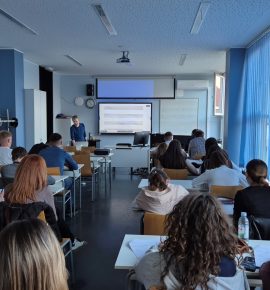 Profesorica savjetnica Gorana Vidnjević Fabijanić održala seminar iz harmonije i solfeggia