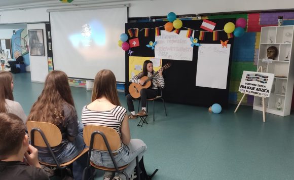 Učenici Područnog odjeljenja Pleternica nastupili na međužupanijskom natjecanju u lijepom čitanju na njemačkom jeziku