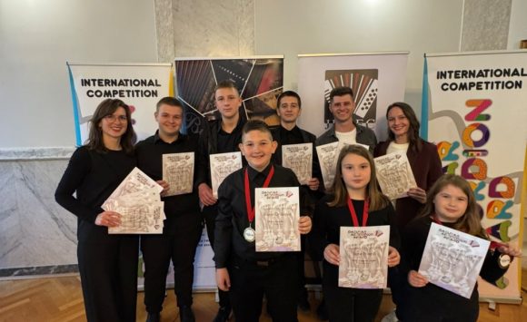 Izvrsni rezultati naših harmonikaša na Međunarodnom natjecanju Daruvar Accordion Award