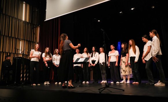 Nastup učenika Područnog odjeljenja Pleternica na Danu škole